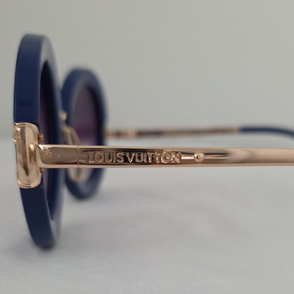 Louis Vuitton Navy and Gold Round Sunglasses - Picture 5 of 11